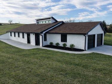 1863 154th Road, Garland, NE 68360