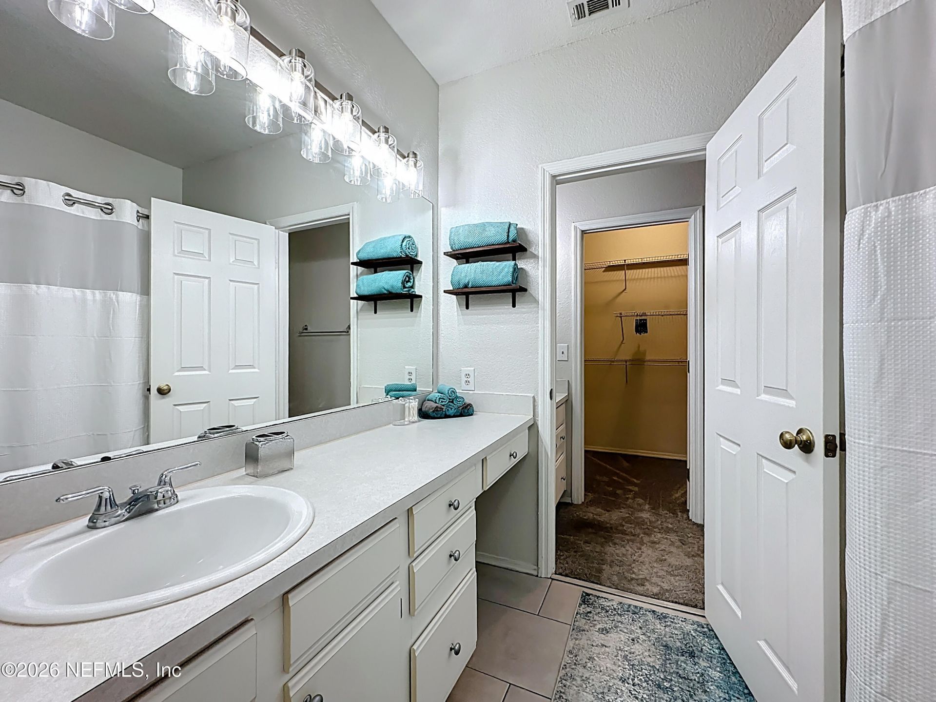 13810 Sutton Park Drive N, Unit 827, Jacksonville, FL 32224 Photo