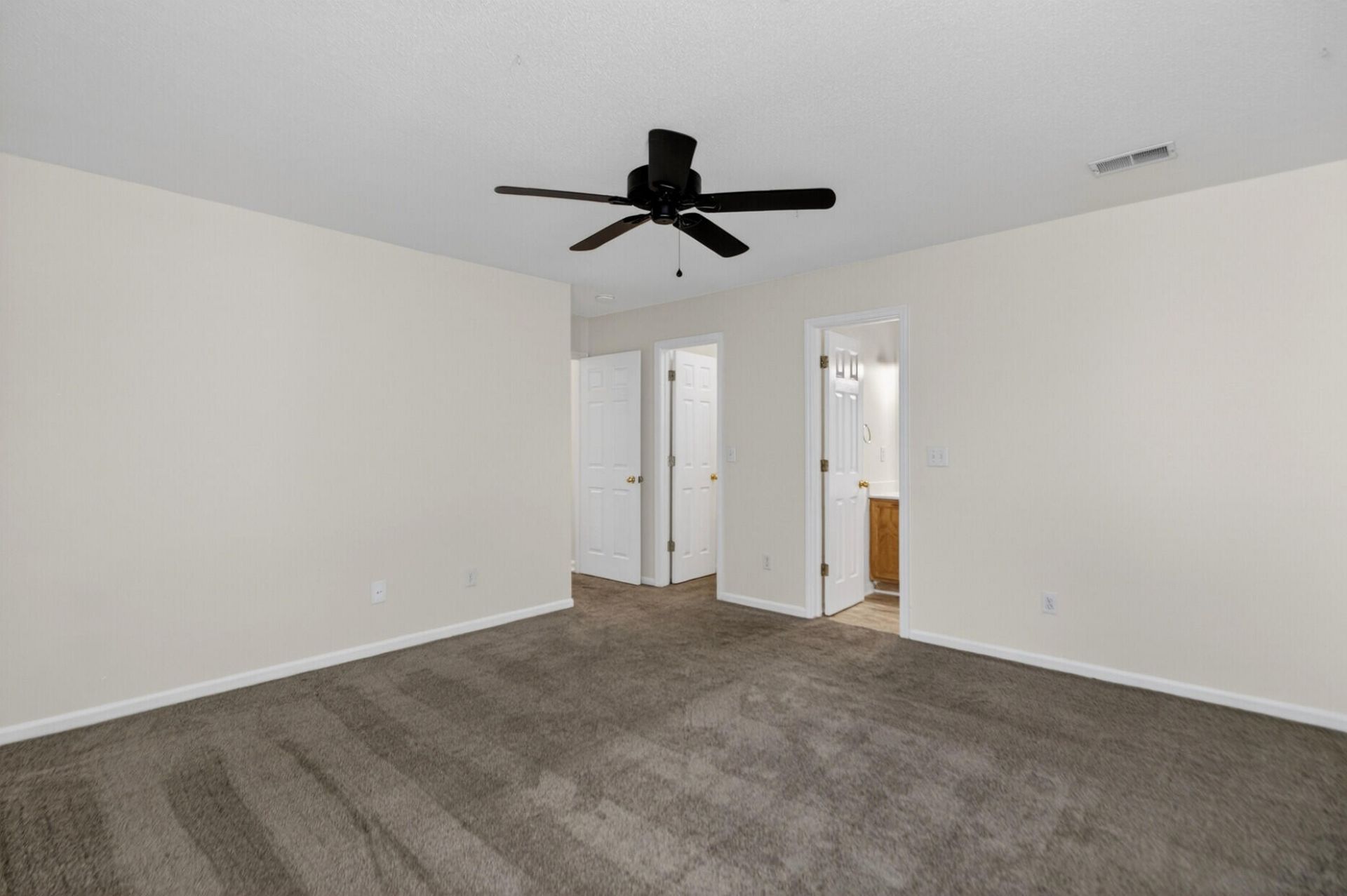 246 2 Pond Loop Photo 19