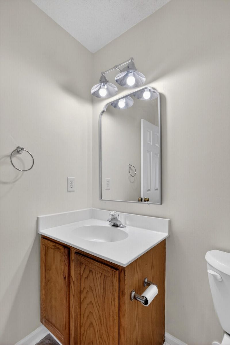 246 2 Pond Loop Photo 21