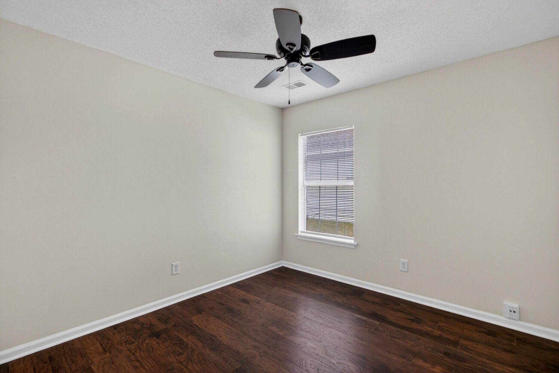 246 2 Pond Loop Photo 27