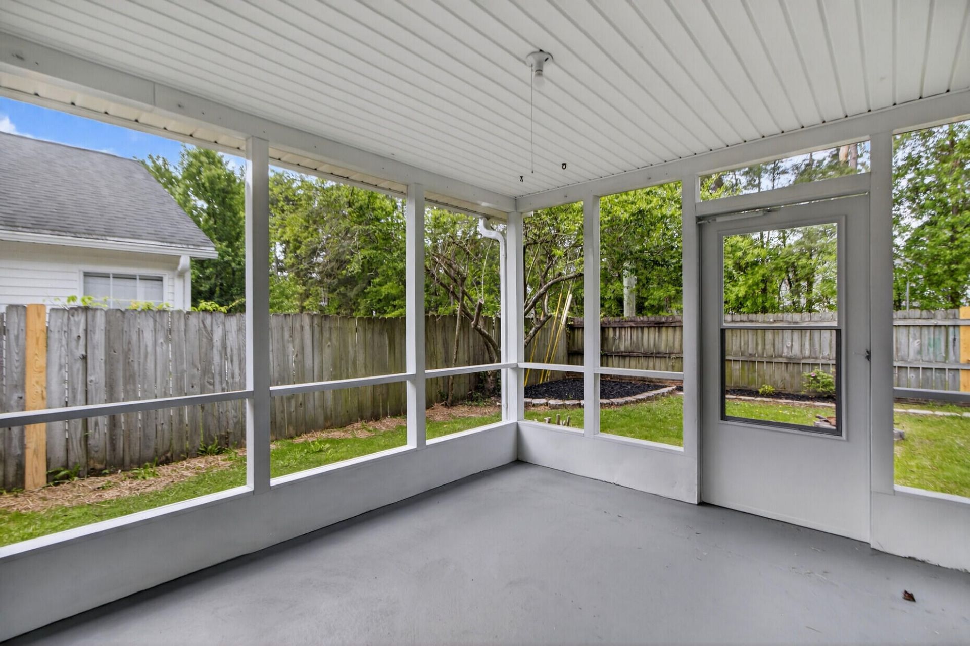 246 2 Pond Loop Photo 29