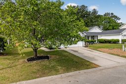 246 2 Pond Loop photo 4