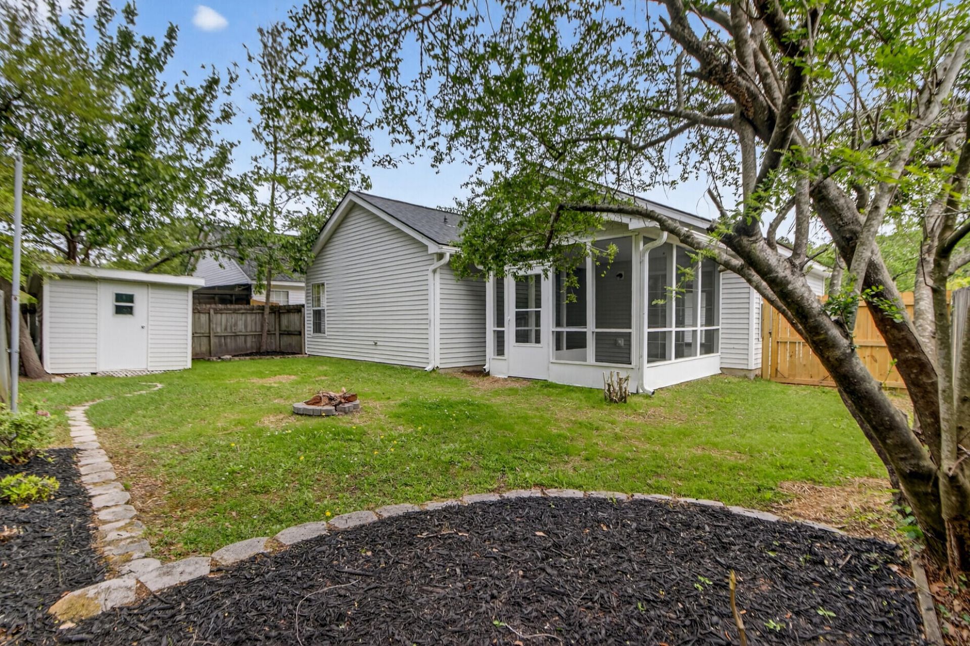 246 2 Pond Loop Photo 31