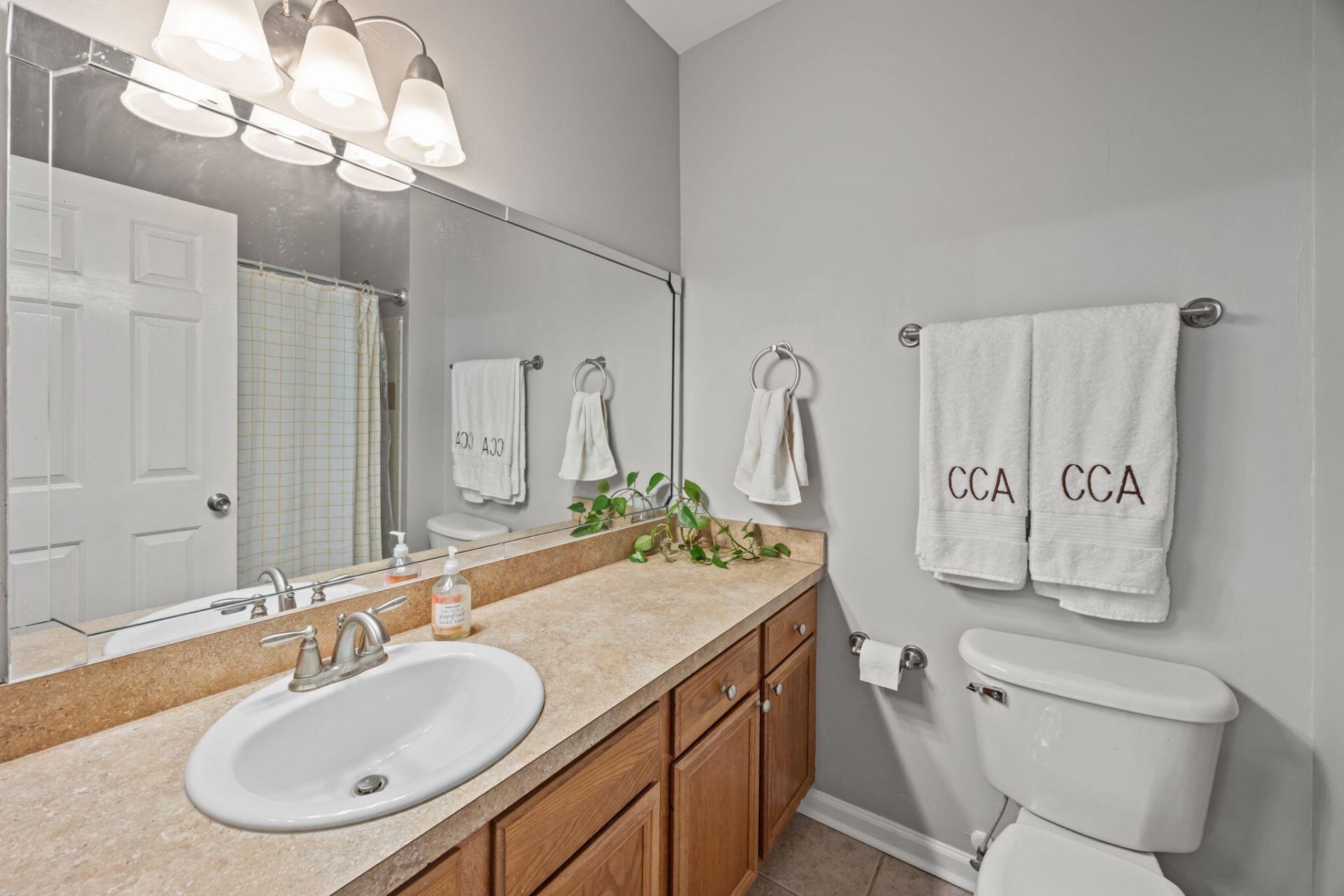 45 Sycamore Avenue Photo 11