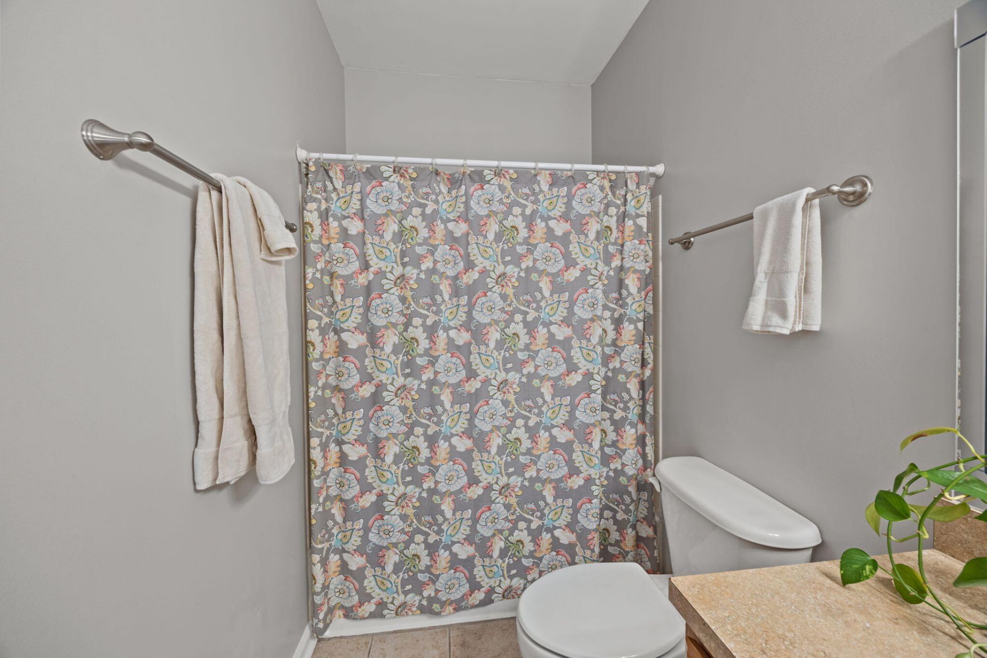 45 Sycamore Avenue Photo 17