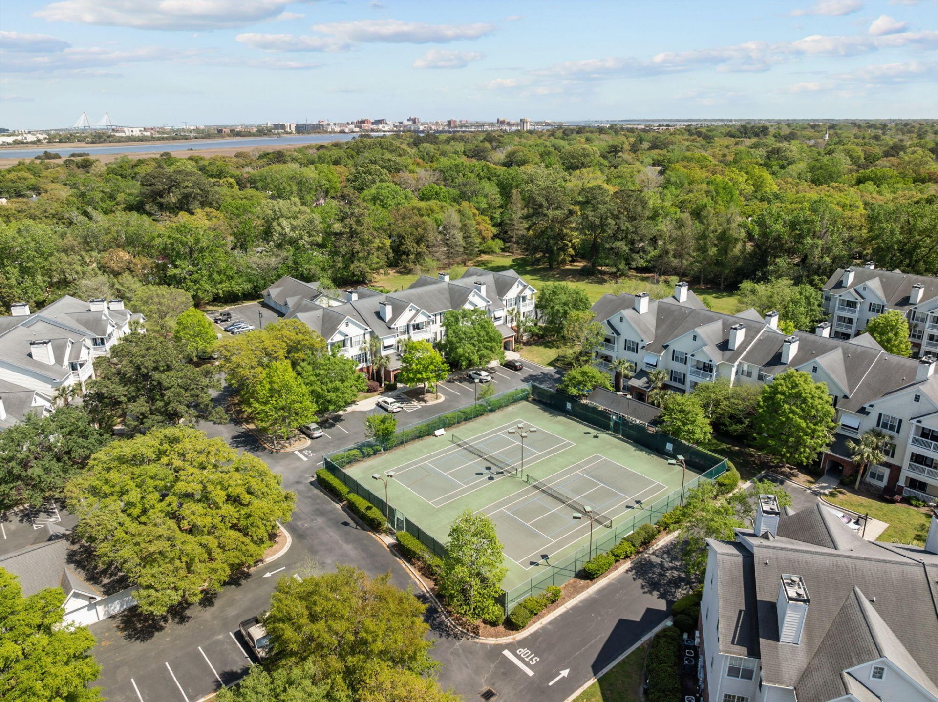 45 Sycamore Avenue Photo 23