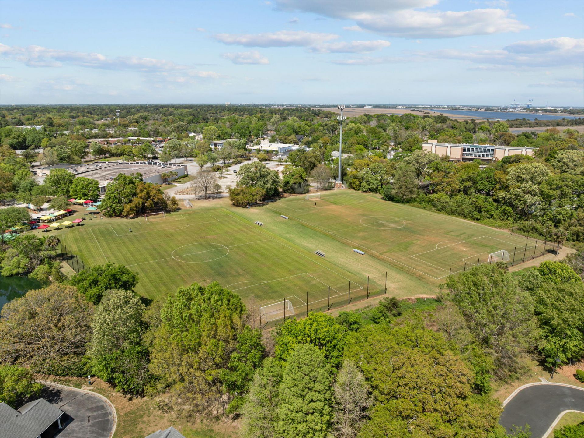 45 Sycamore Avenue Photo 25