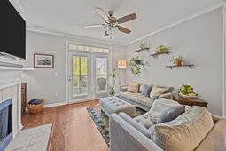 45 Sycamore Avenue photo 4