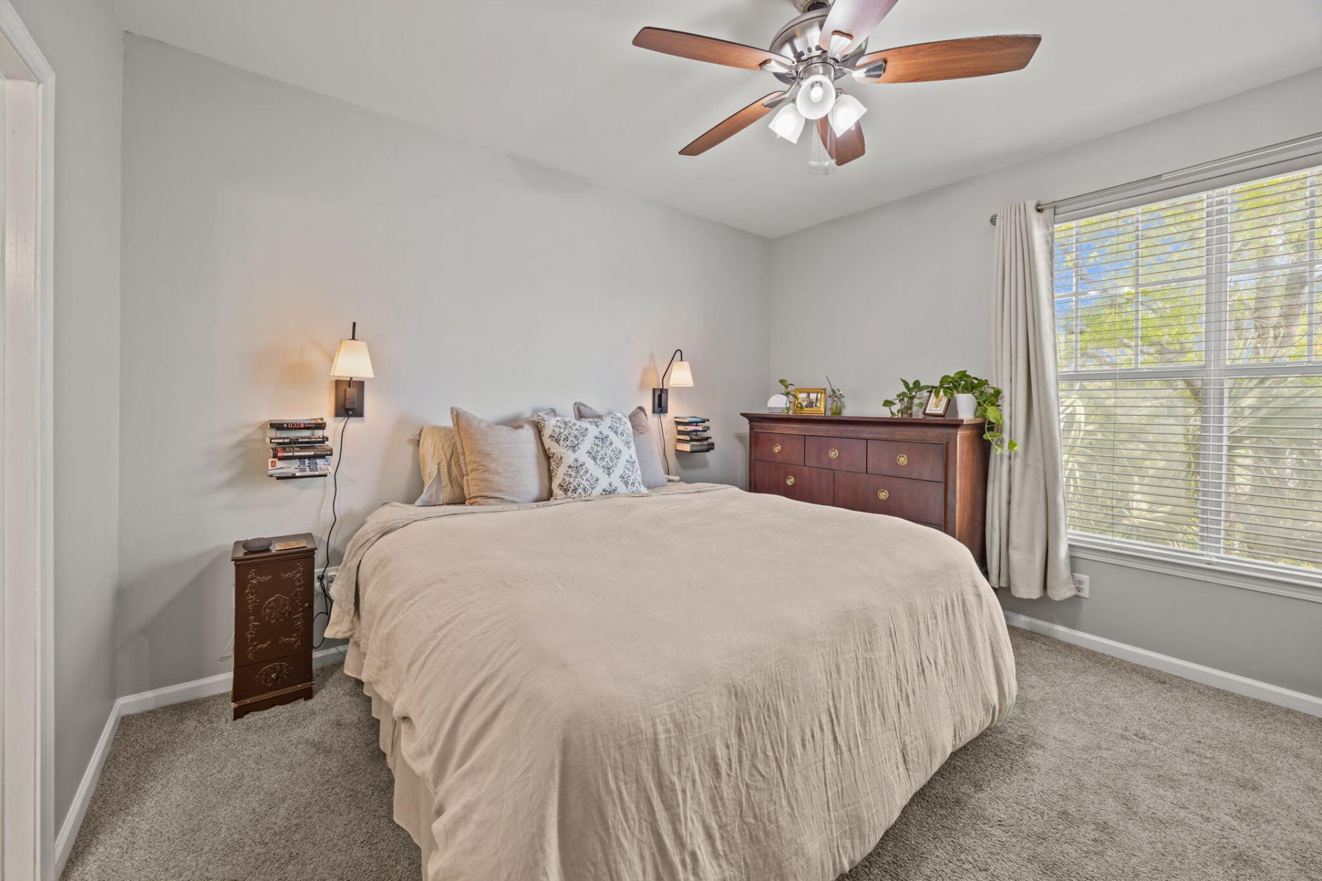 45 Sycamore Avenue Photo 9