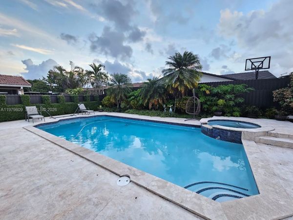 15180 SW 170th Ter , Miami, FL 33187