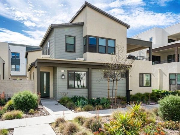 27467 Mercantile Court, Valencia, CA 91381