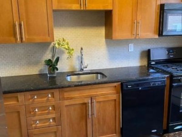 806 Morris Tpke, Unit 4A, Millburn, NJ 07078