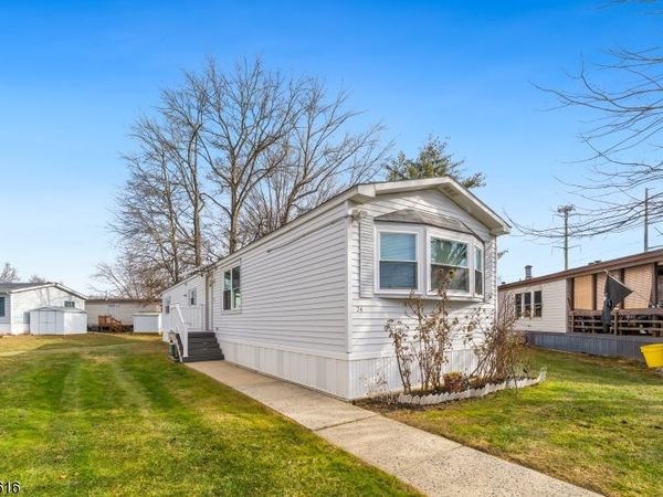 24 Whitman Road, North Brunswick, NJ 08902