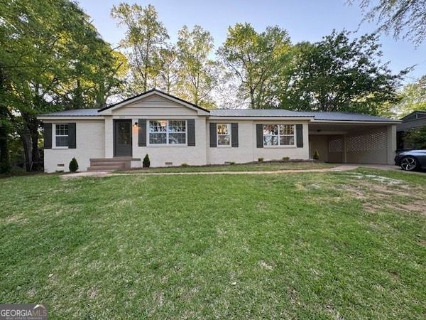 324 Park Hill Drive, Lagrange, GA 30241