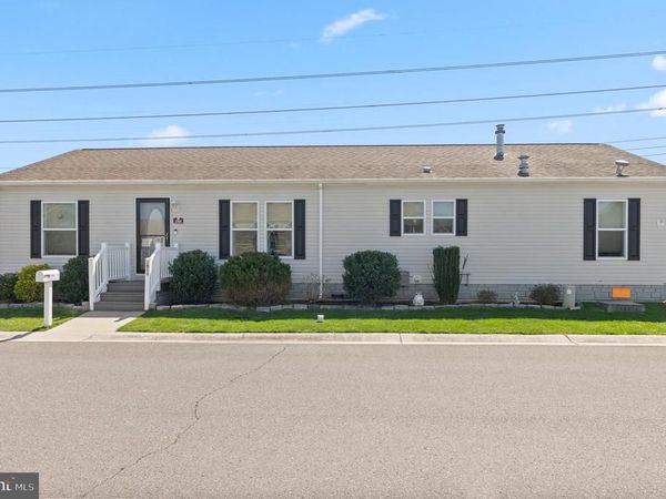 2088 BURLINGTON CIRCLE, WILLIAMSTOWN, NJ 08094