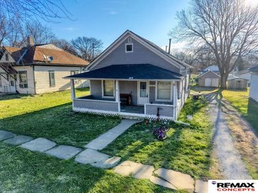 416 N 8Th Street , Wymore, NE 68466