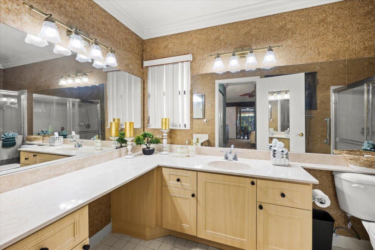 9615 Sun Pointe Drive, Boynton Beach, FL 33437 Photo