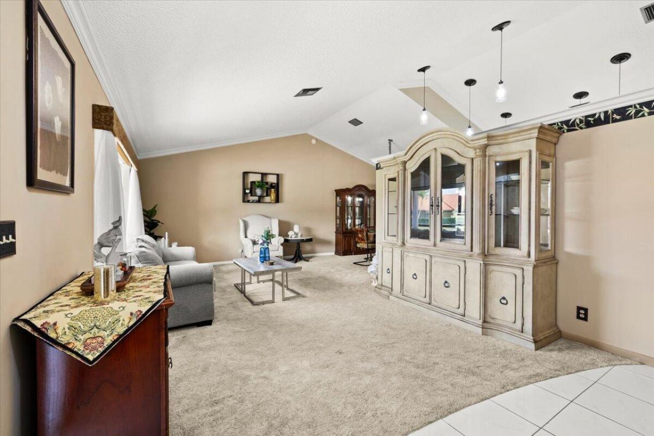 9615 Sun Pointe Drive, Boynton Beach, FL 33437 Photo