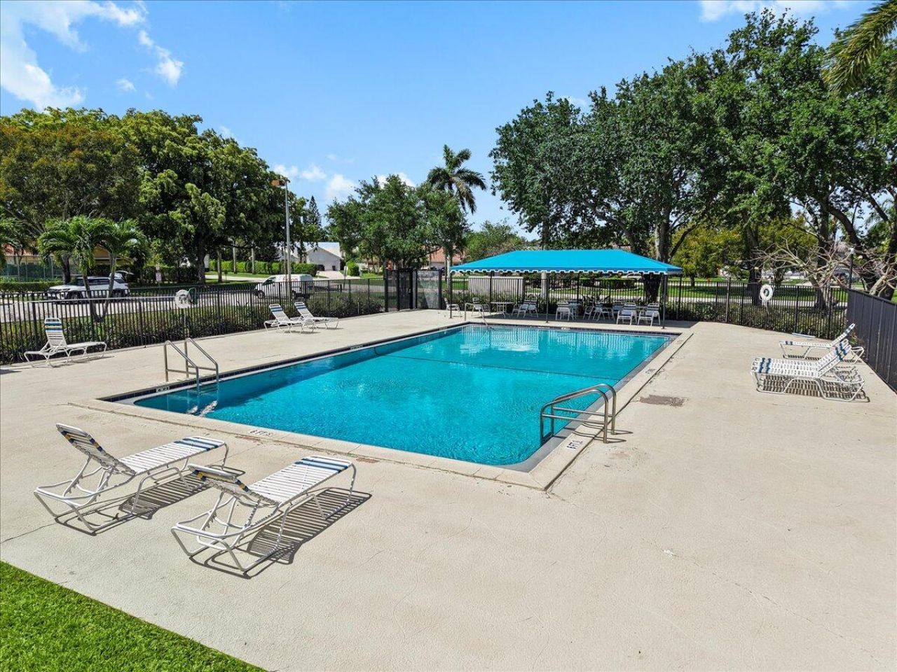 9615 Sun Pointe Drive, Boynton Beach, FL 33437 Photo