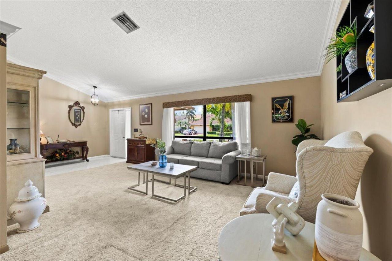 9615 Sun Pointe Drive, Boynton Beach, FL 33437 Photo