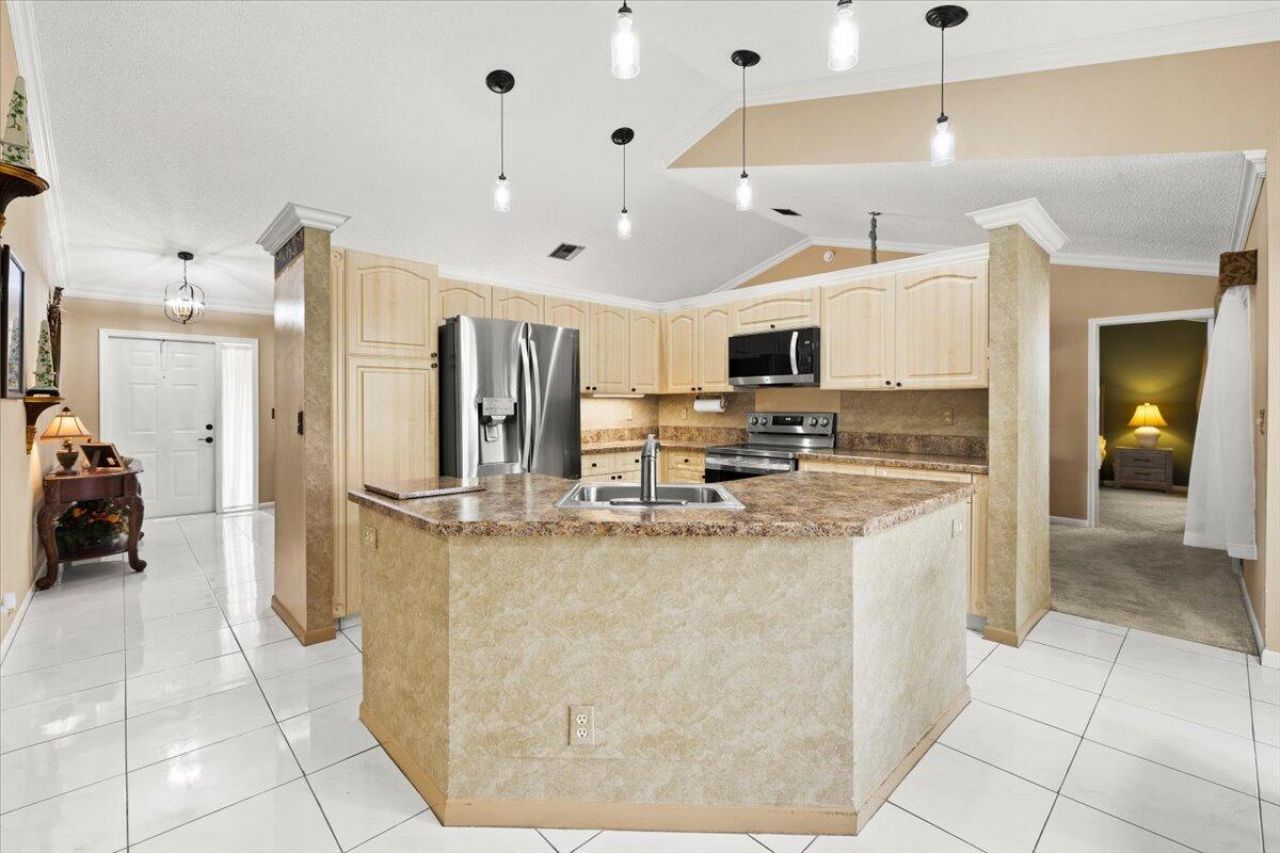 9615 Sun Pointe Drive, Boynton Beach, FL 33437 Photo