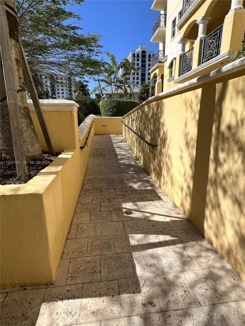 Please Call For Address, Unit 304, Coral Gables, FL 33134 Photo