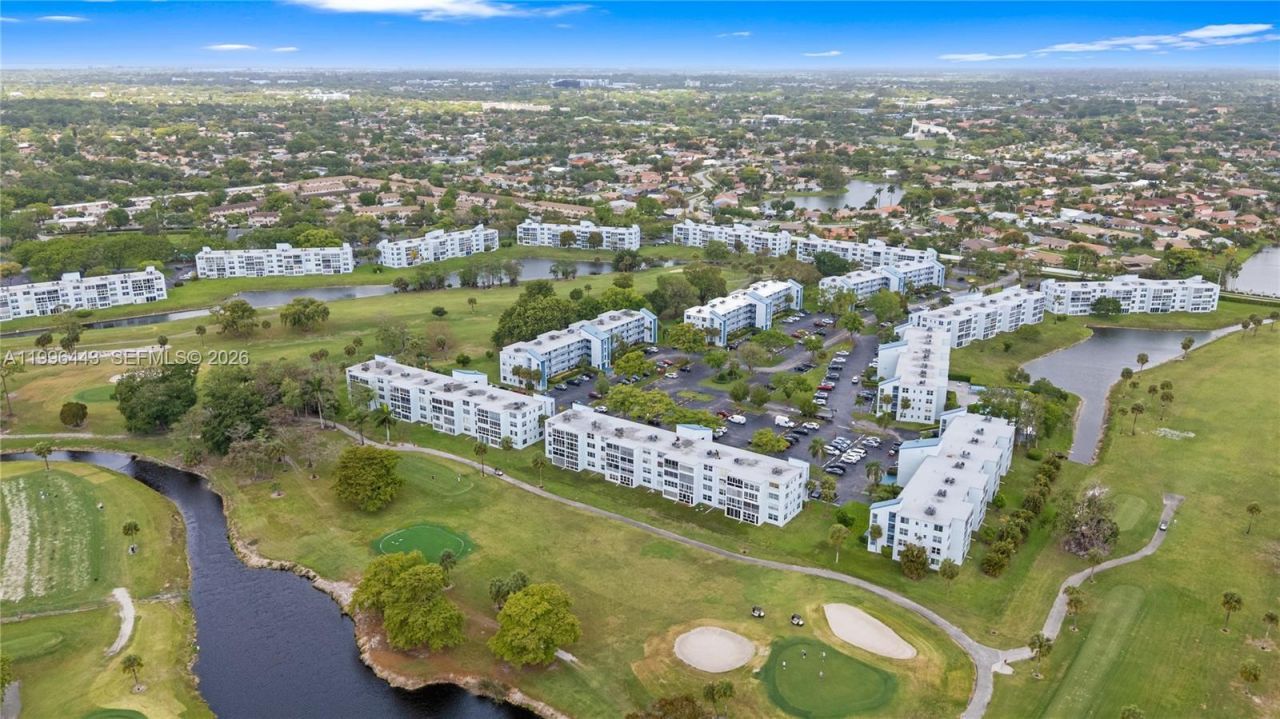 7640 NW 18th St , Unit 104, Margate, FL 33063 Photo