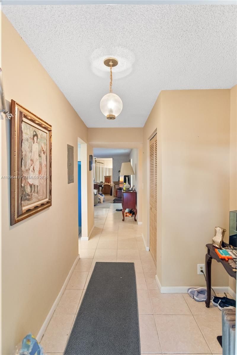 7640 NW 18th St , Unit 104, Margate, FL 33063 Photo