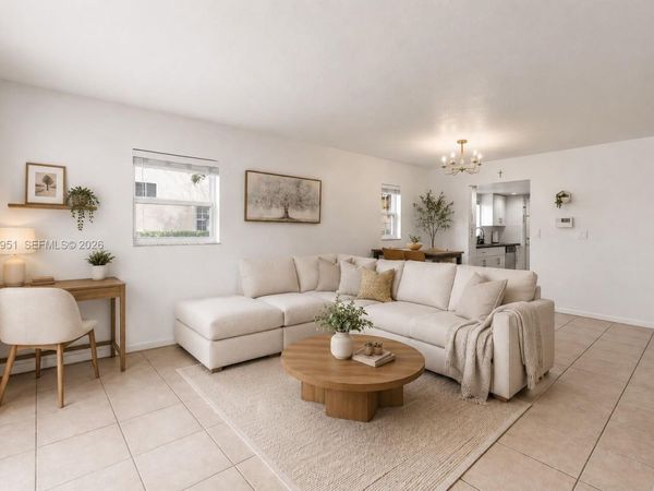 8500 SW 109th Ave, Unit 6-114, Miami, FL 33173