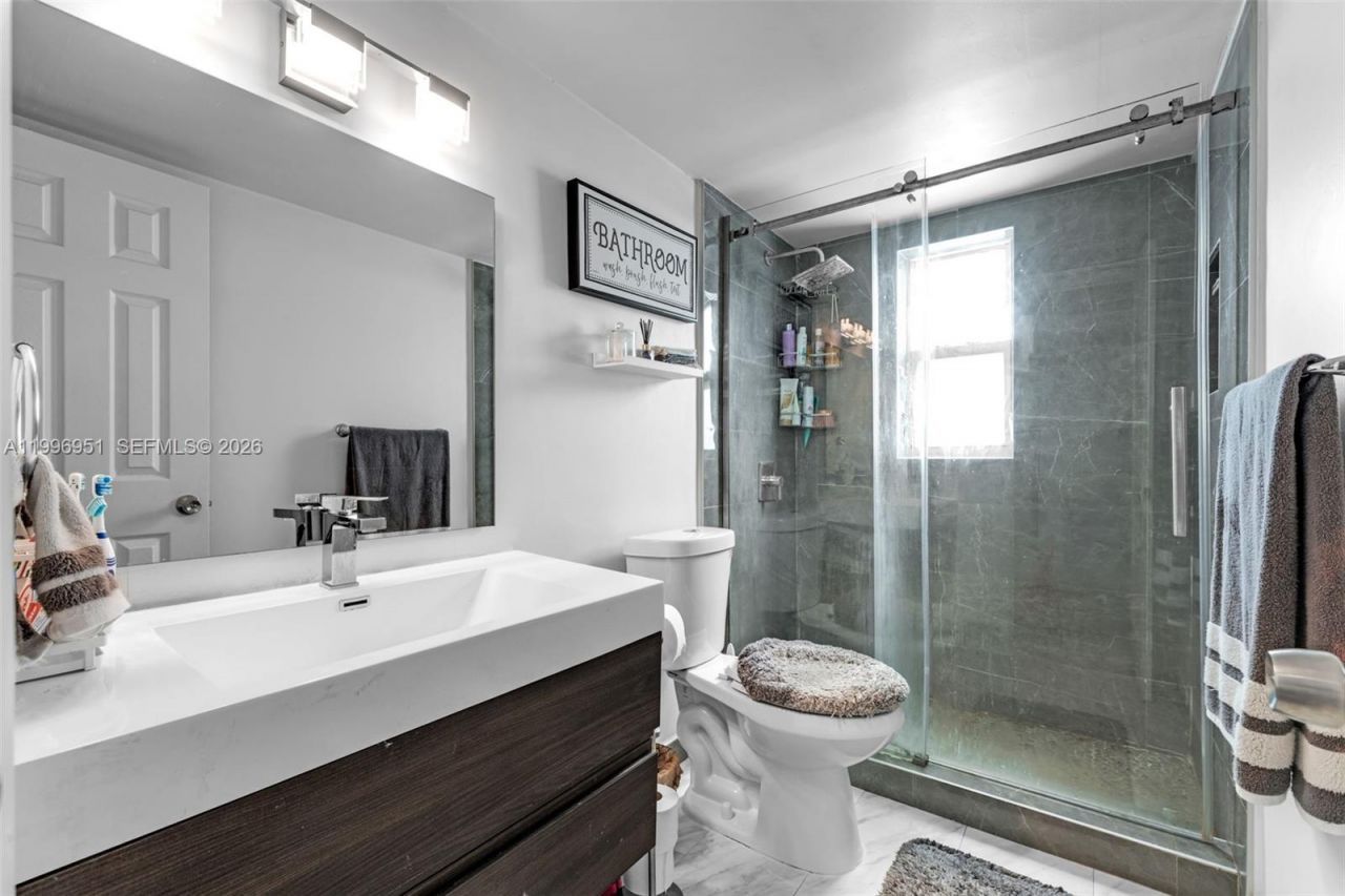 8500 SW 109th Ave, Unit 6-114, Miami, FL 33173 Photo