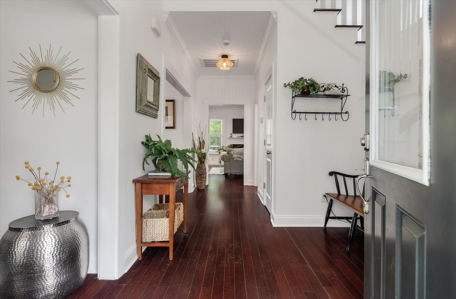 1772 Manassas Drive Photo 6