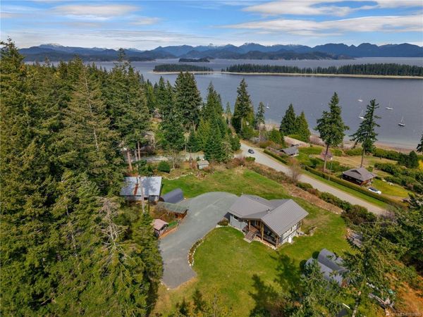 609 Valpy Rd, Quadra Island, BC V0P 1N0