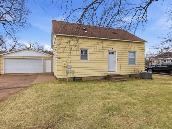 726 Herbert Street, Chippewa Falls, WI 54729