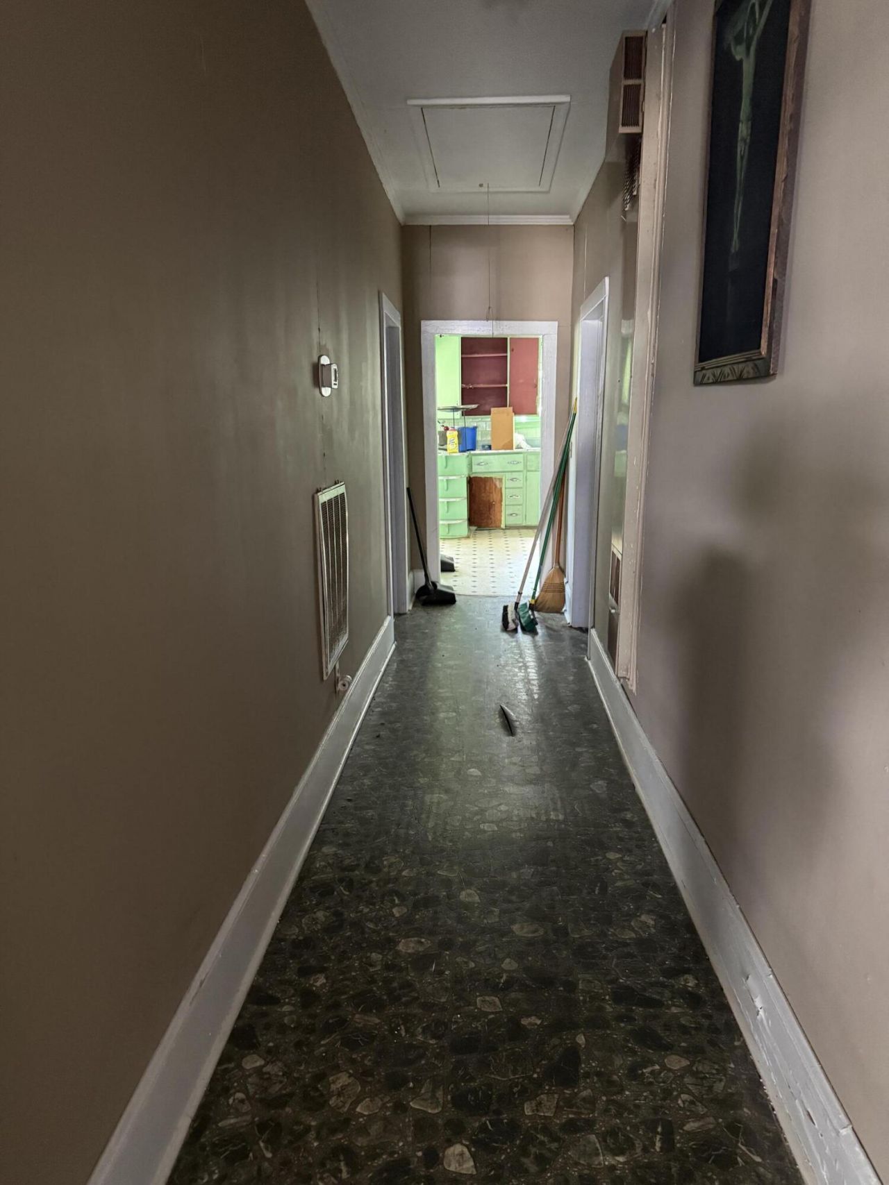 9 Killians Street Photo 5