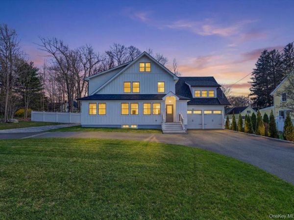 27 Pacific Avenue, Nanuet, NY 10954