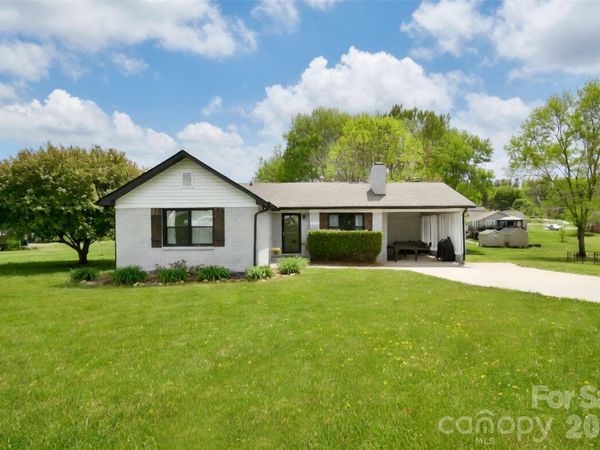 1061 Rembrandt Drive SW, Concord, NC 28027