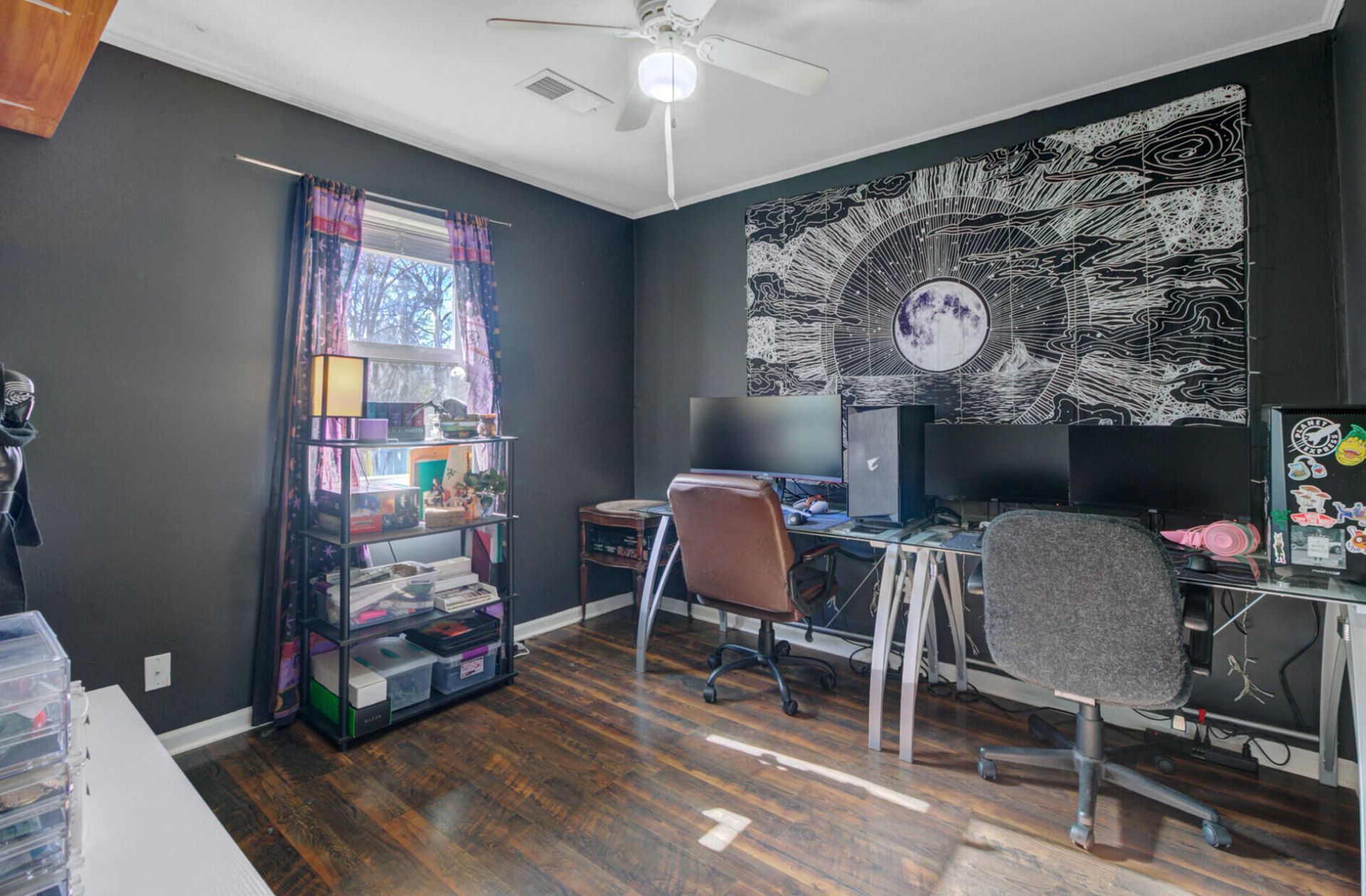 100 John Court Photo 11