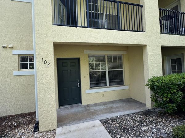 110 SW Peacock, Unit 6102, Port St. Lucie, FL 34986