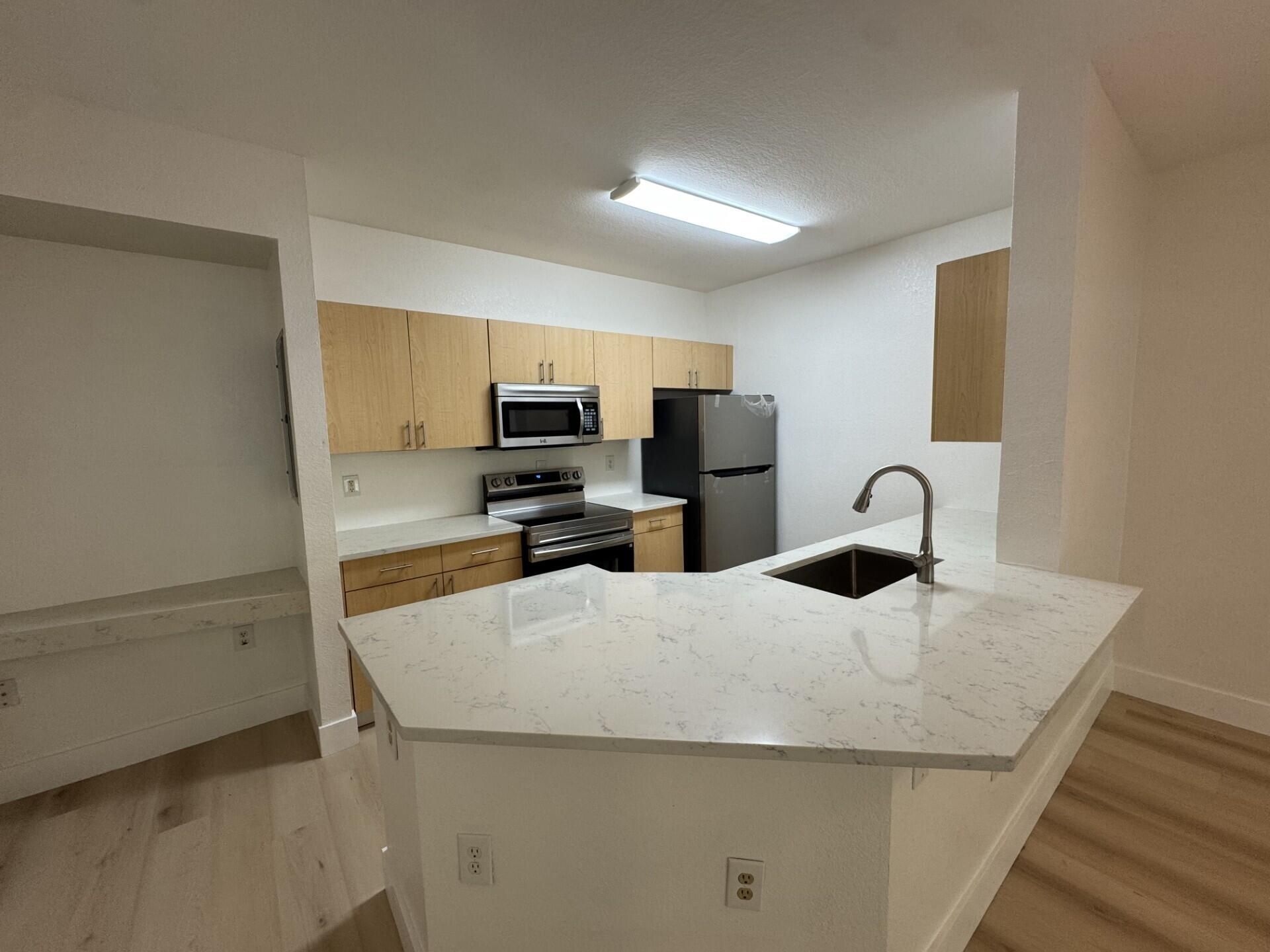 110 SW Peacock, Unit 6102, Port Saint Lucie, FL 34986 Photo