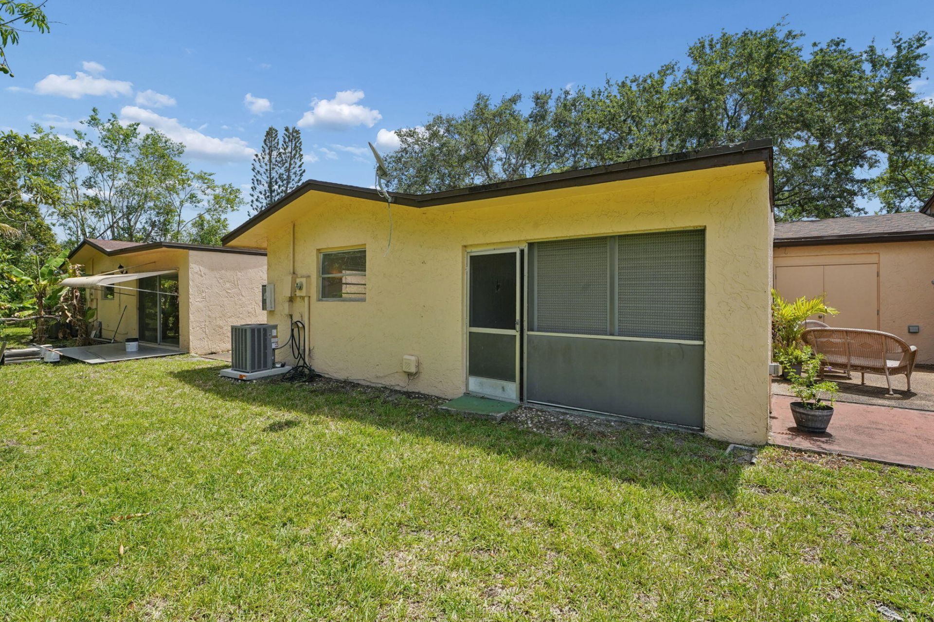 7708 Margate Boulevard, Unit C7-8, Margate, FL 33063 Photo