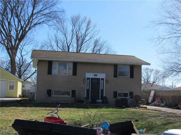 1227 W 25th , Lorain, OH 44052