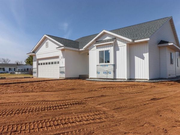 1030 MICHELE COURT, Port Edwards, WI 54469