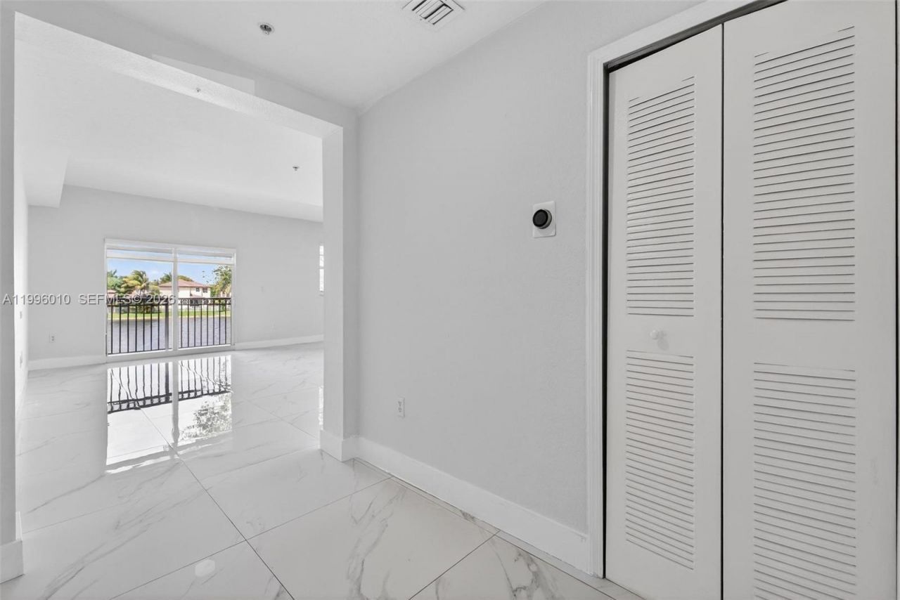 11103 NW 83rd St, Unit 204, Doral, FL 33178 Photo