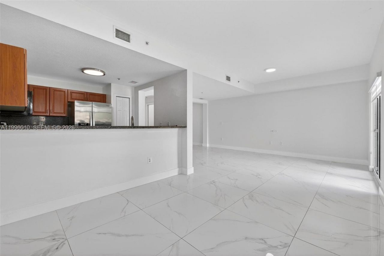 11103 NW 83rd St, Unit 204, Doral, FL 33178 Photo