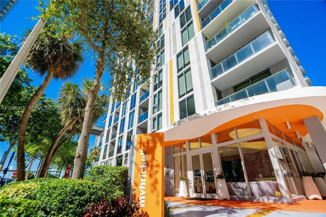 31 SE 6th St, Unit 2703, Miami, FL 33131 Photo