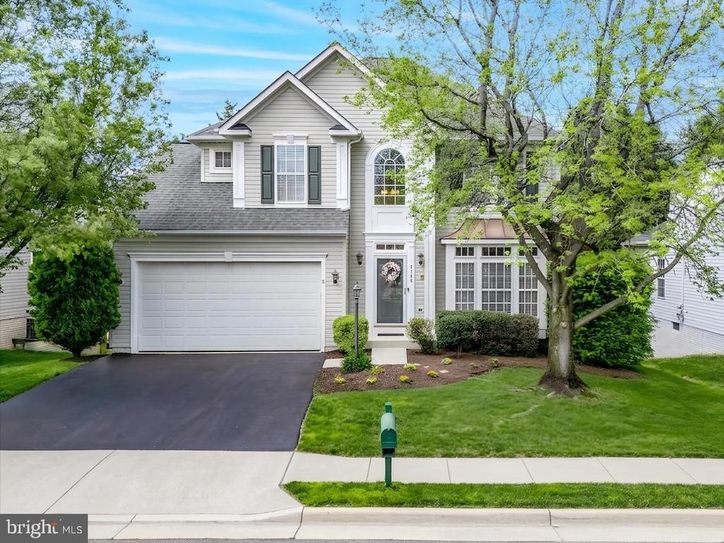 8140 Tillinghast Lane, Gainesville, VA 20155 Main Photo