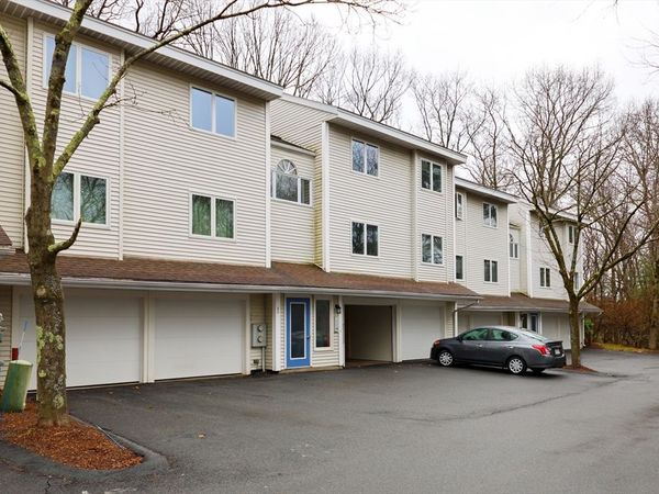 700 East St, Unit L, Walpole, MA 02081