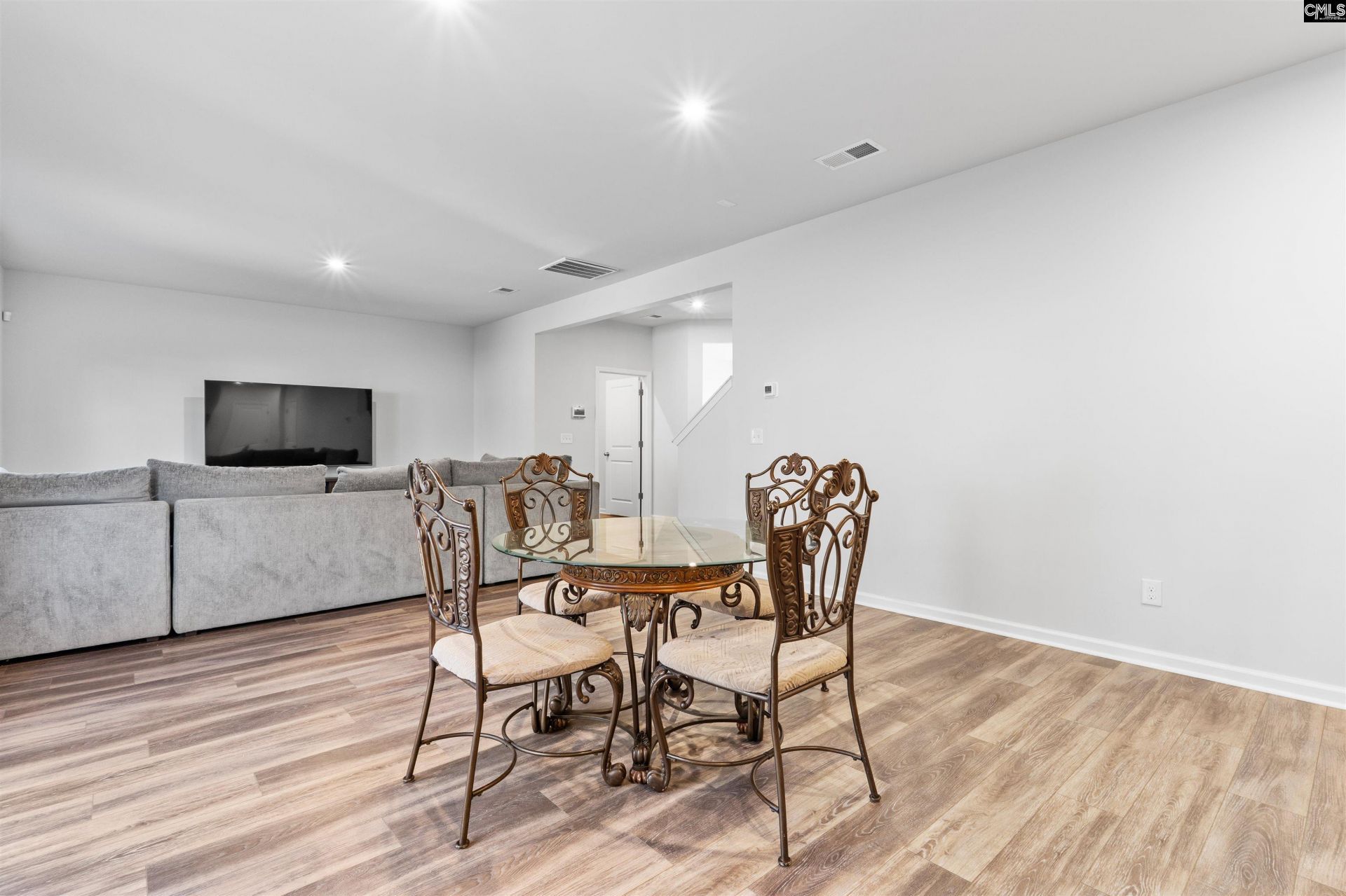 155 Grand Arbor Drive  Photo 5