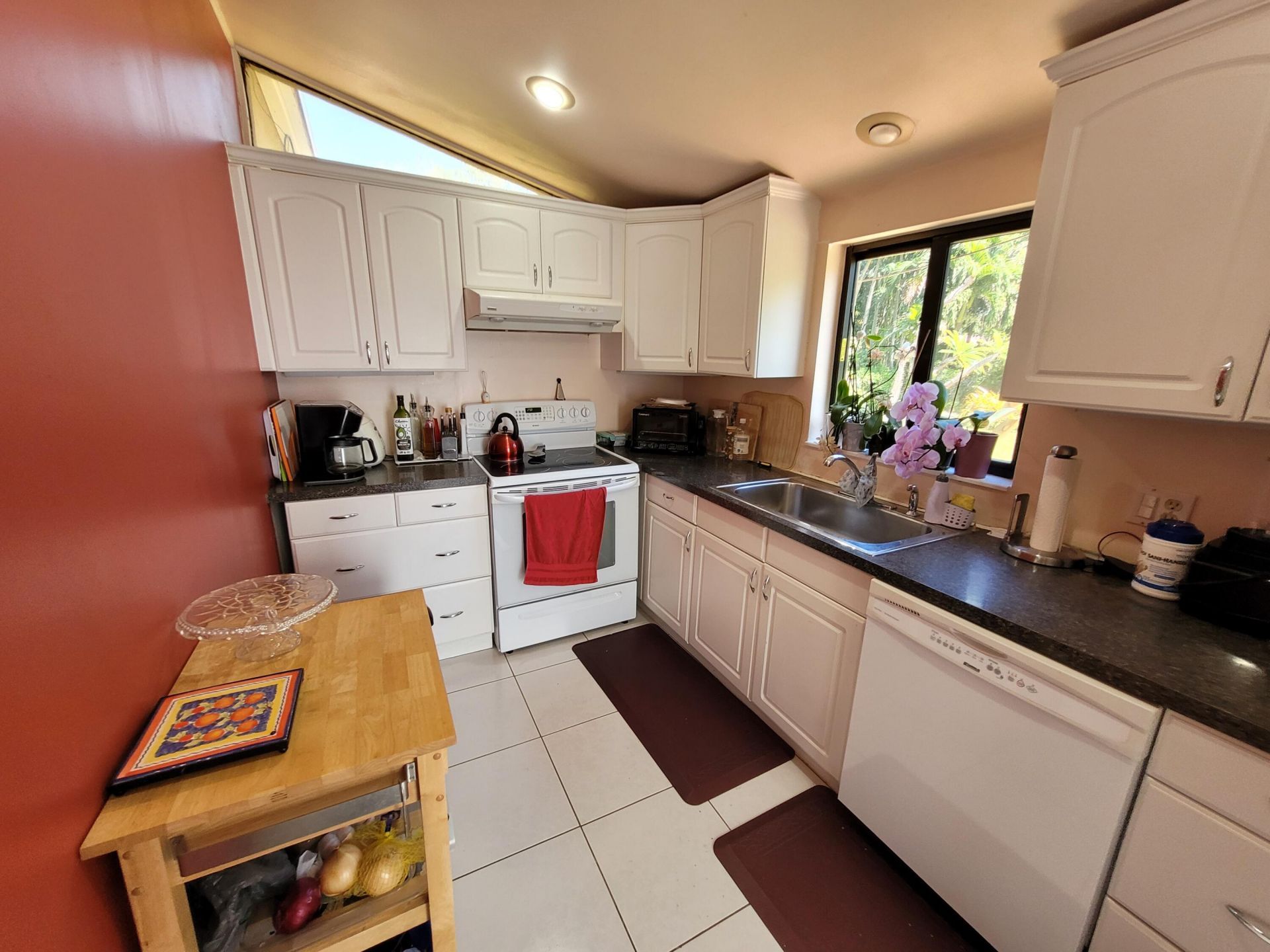 1060 NE 122nd Street, North Miami, FL 33161 Photo